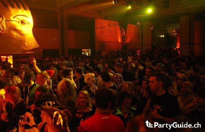 /event/moecke10_hu96c8dd0ecdf343611042f92788d74faa_64519_720x466_fill_q80_box_center.jpg